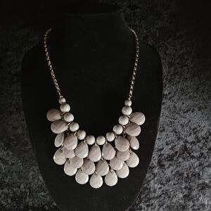 Elegant Gold and Gray Faceted Bead Vintage  Statement Necklace.